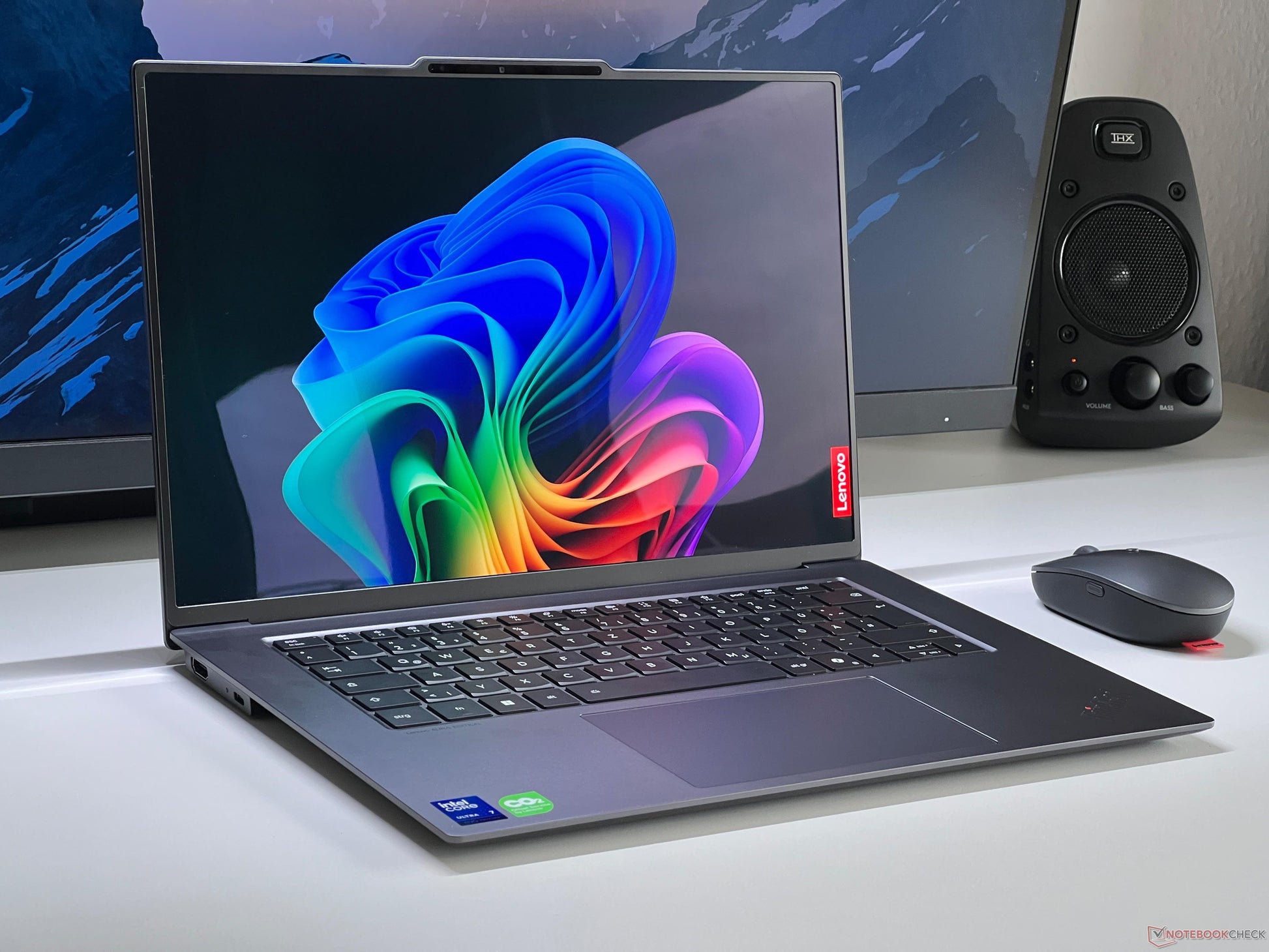ThinkPad X9-15 G1 Aura Ultra 7 - vista 2
